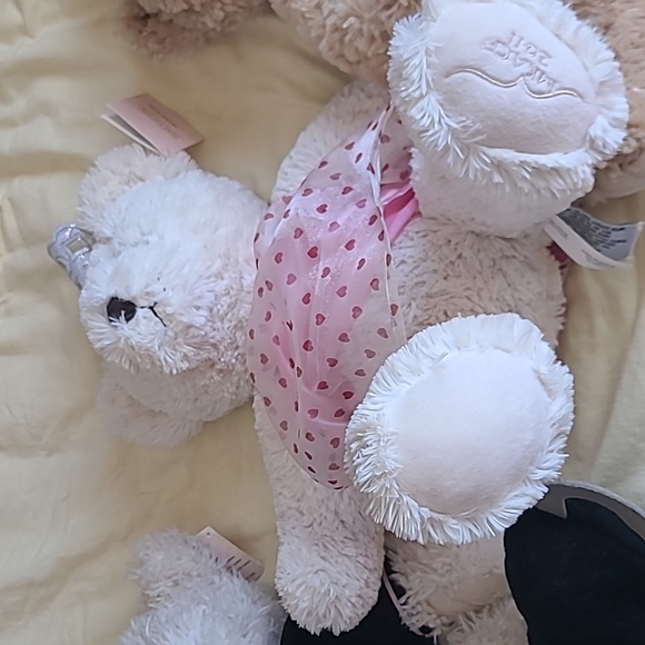 Mary kay bears - Picture 6 of 9